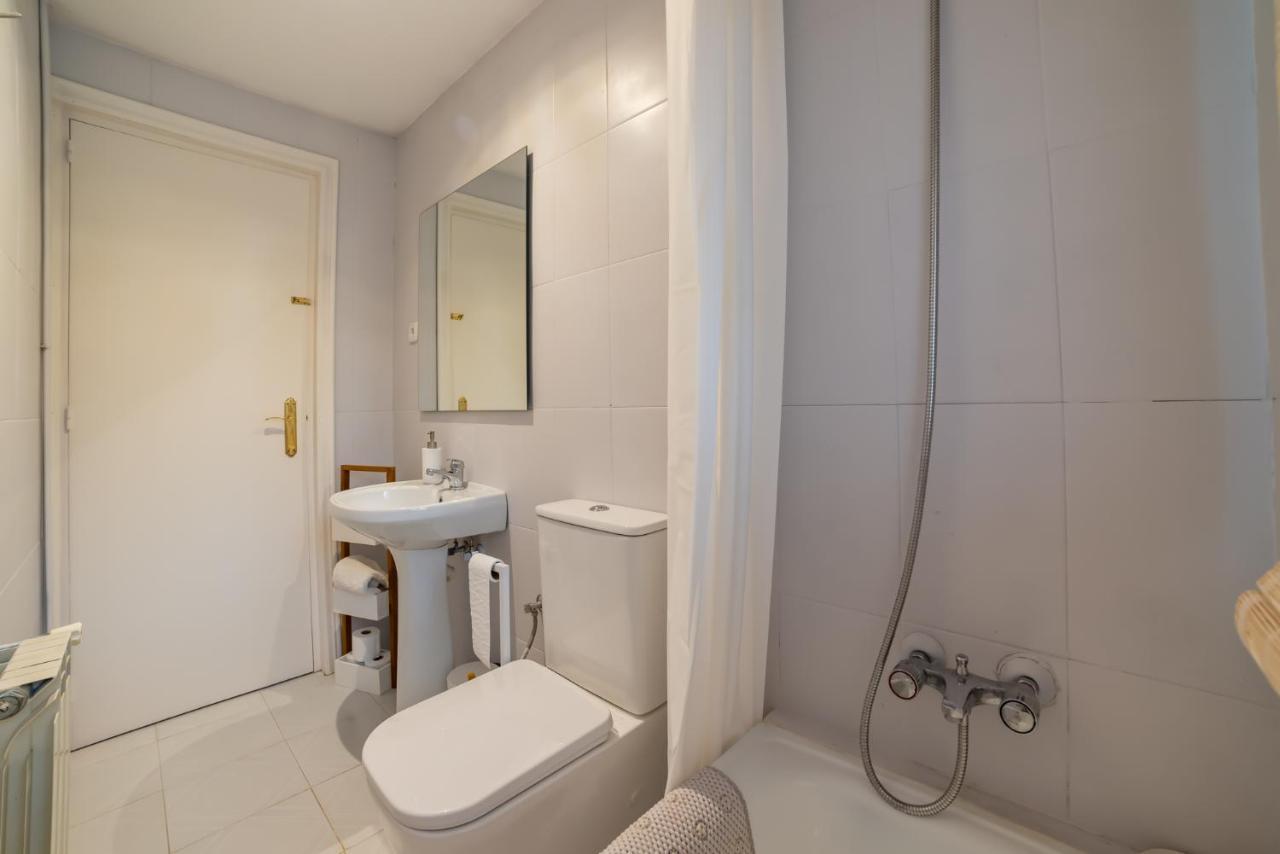 Chalet Con Piscina En Entorno Idilico 拉苏维亚 外观 照片
