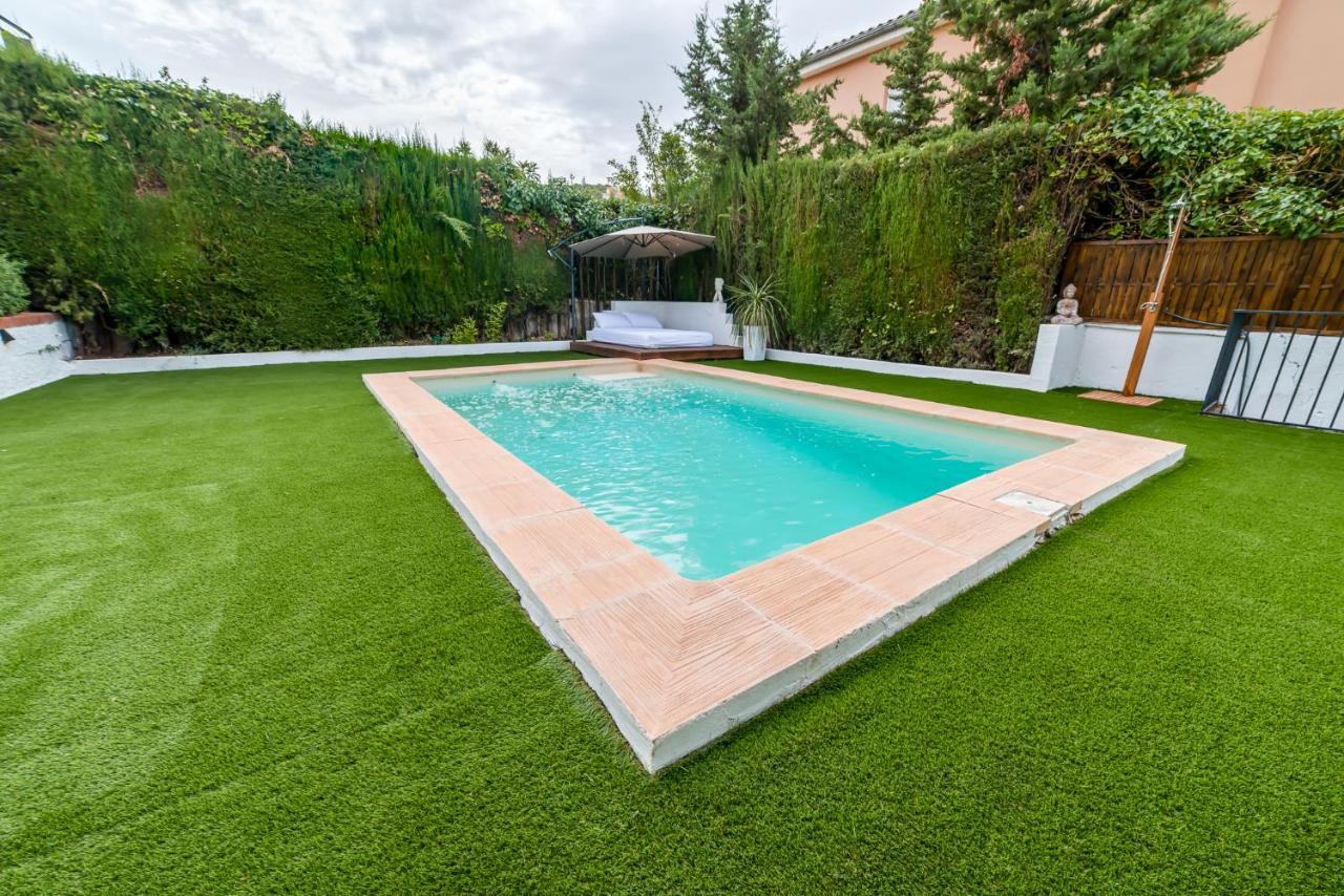 Chalet Con Piscina En Entorno Idilico 拉苏维亚 外观 照片